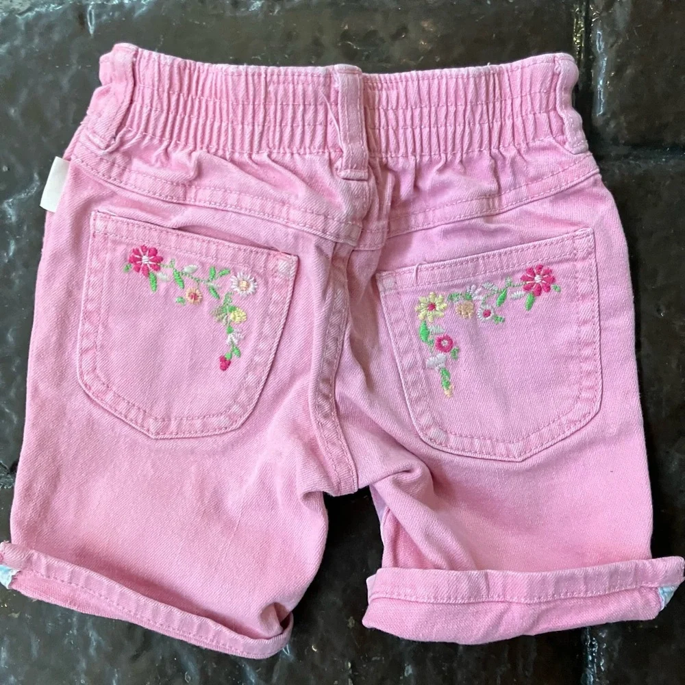 OshKosh Bgosh 3T kids pink floral embroidered shorts